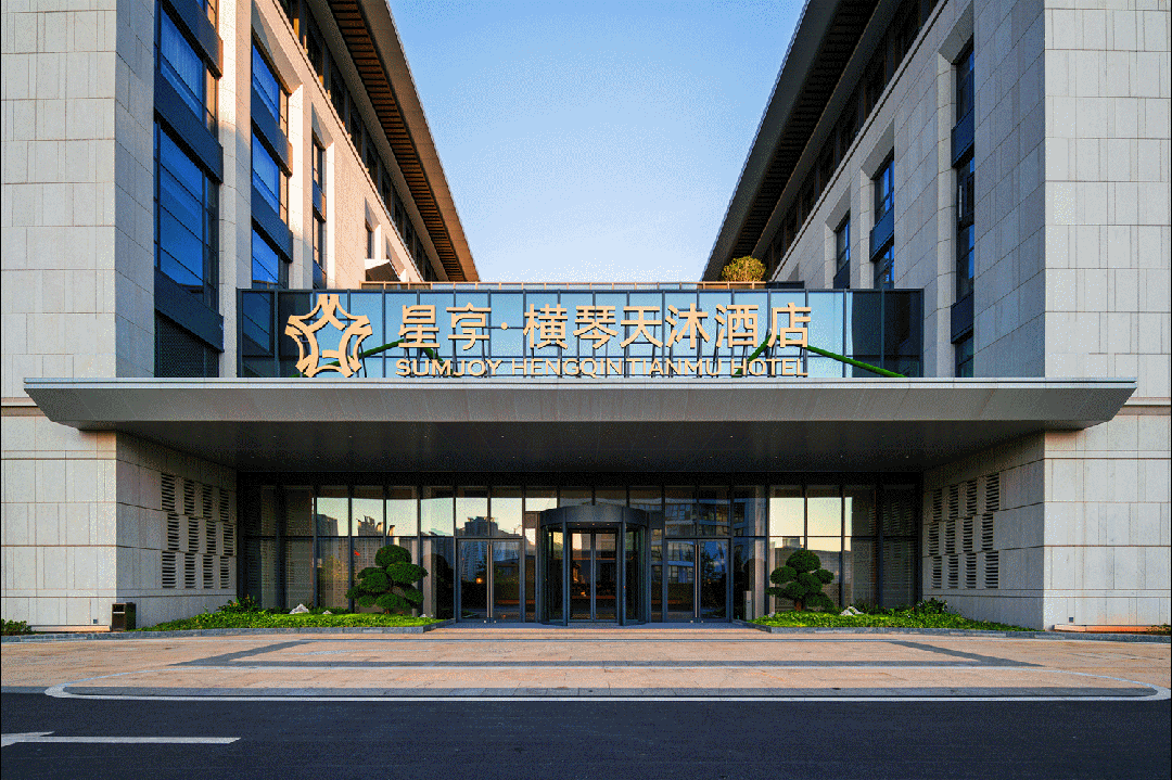 1704178538767249.gif 1.gif