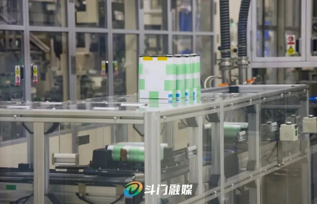 1743388610365284.jpg 2.jpg